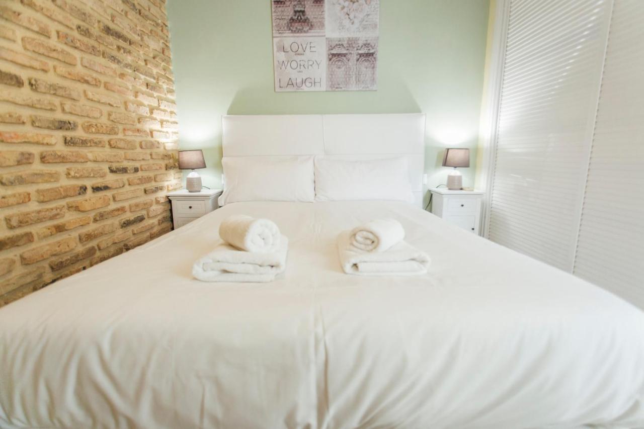 세비야 Penthouse Macasta 2Bd 아파트 외부 사진